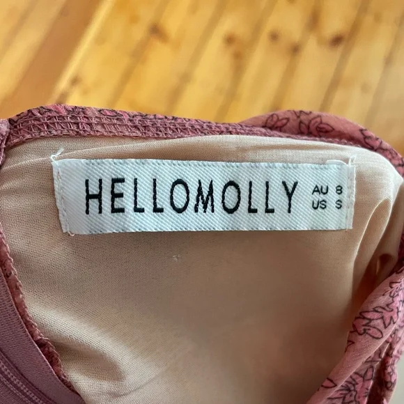 Hello Molly Floral print size small long sleeve dress - Picture 3 of 3